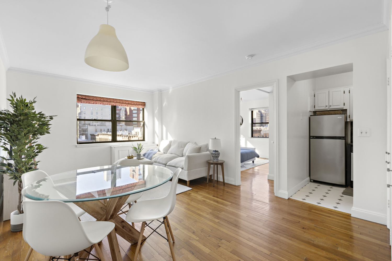 186 W 80TH Street 6J