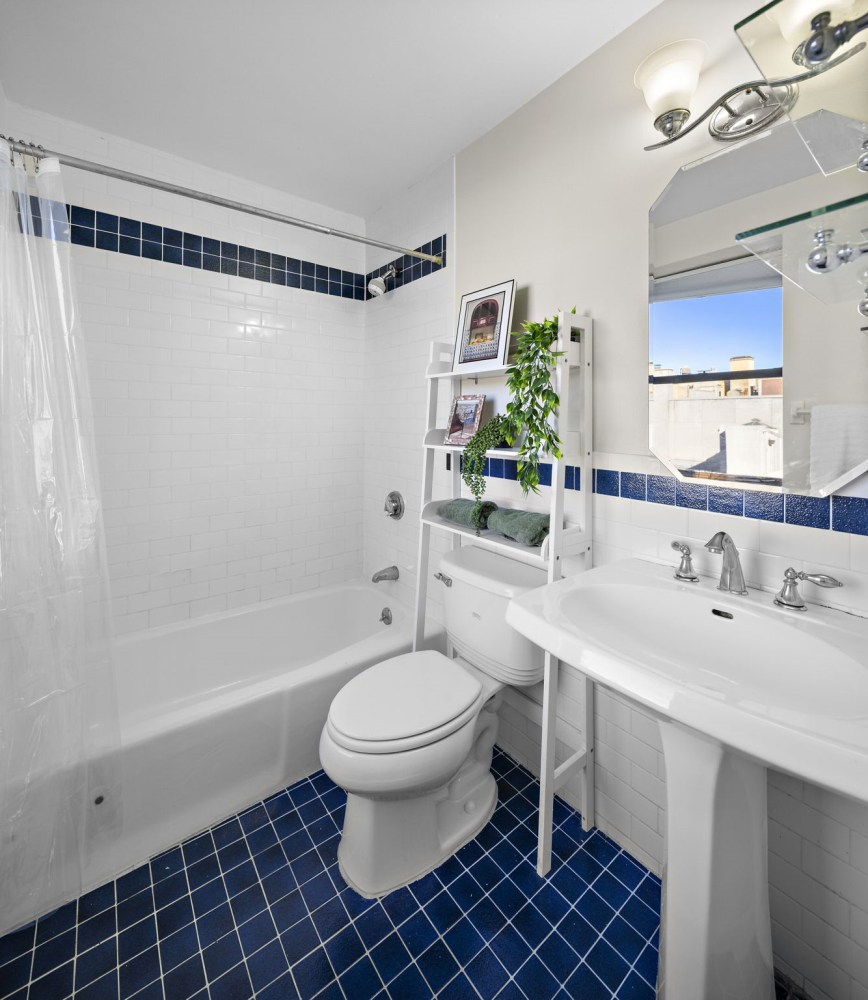 186 W 80TH Street 6J
