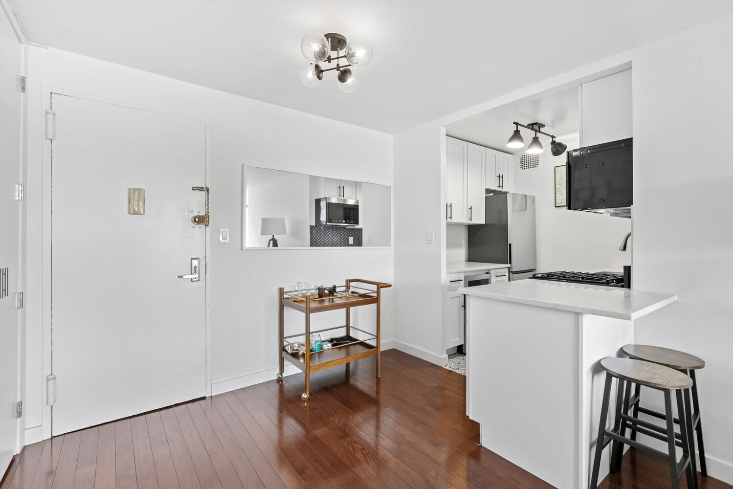 333 E 14TH Street 9G