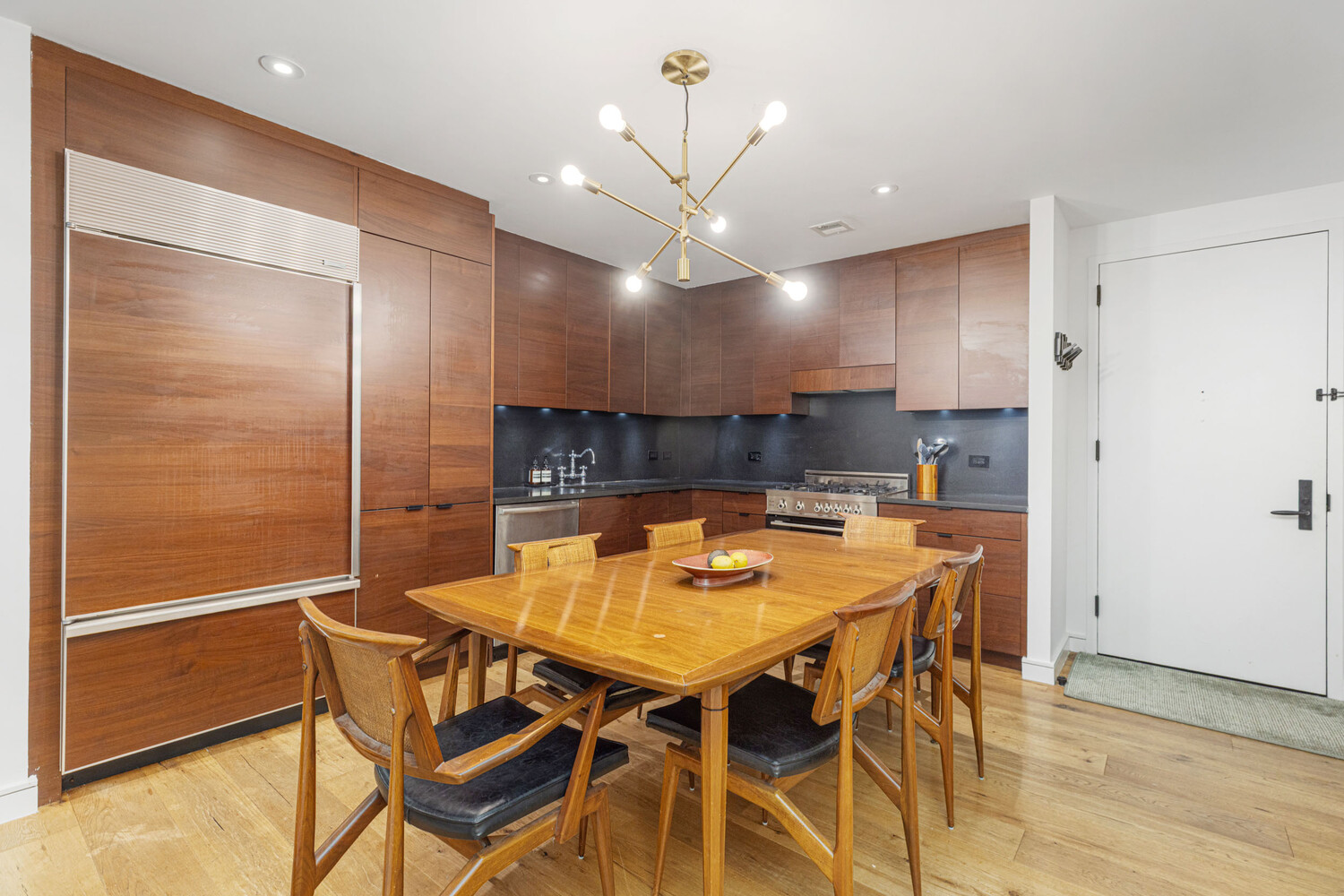 540 W 28TH Street 3B