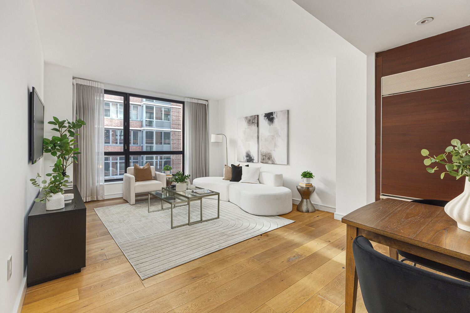 540 W 28TH Street 3B