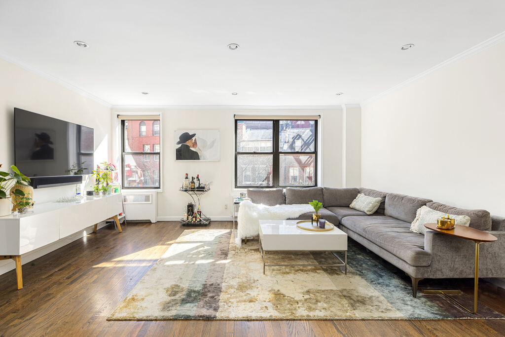 165 CHRISTOPHER Street 3KL