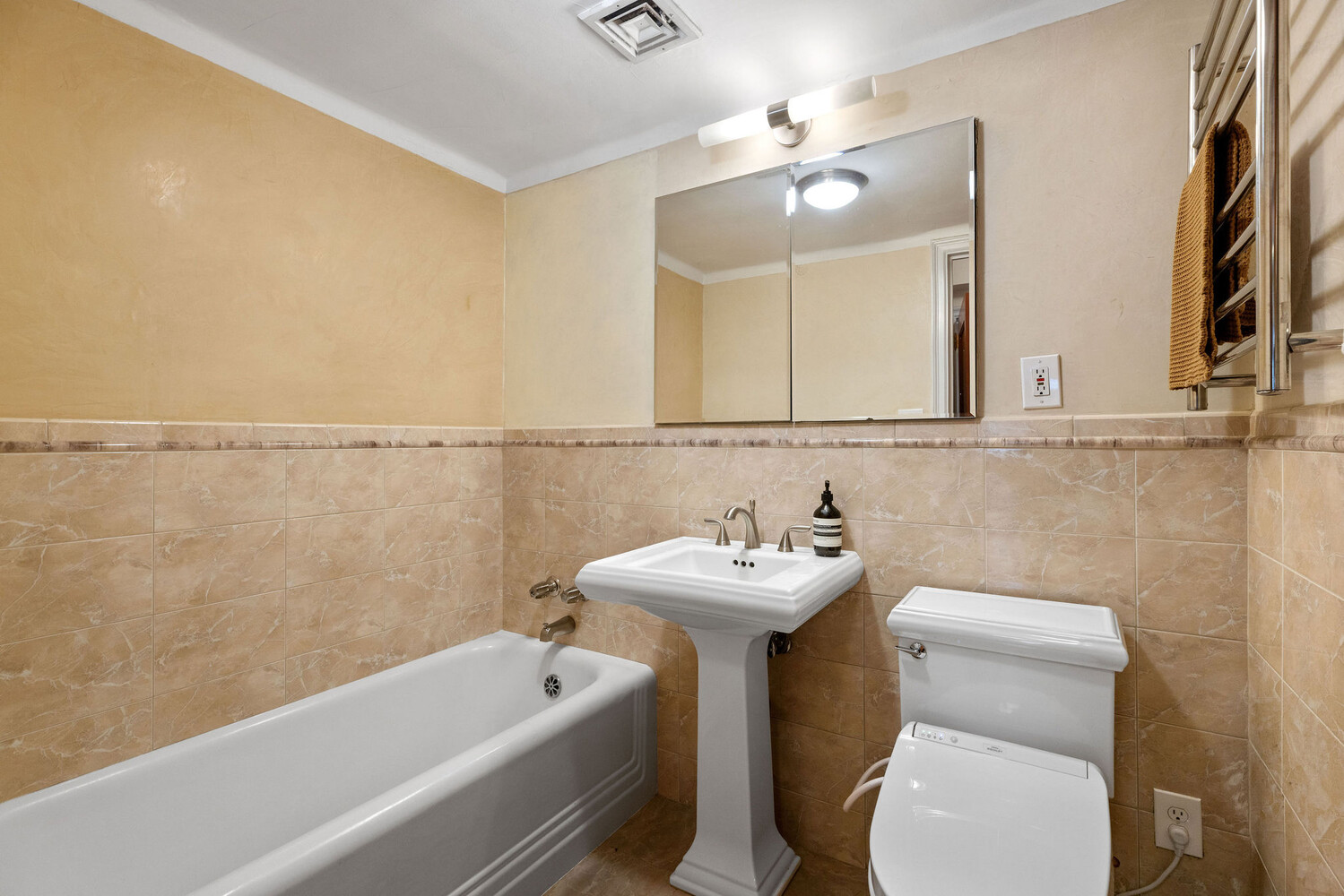 340 W 57TH Street 2B