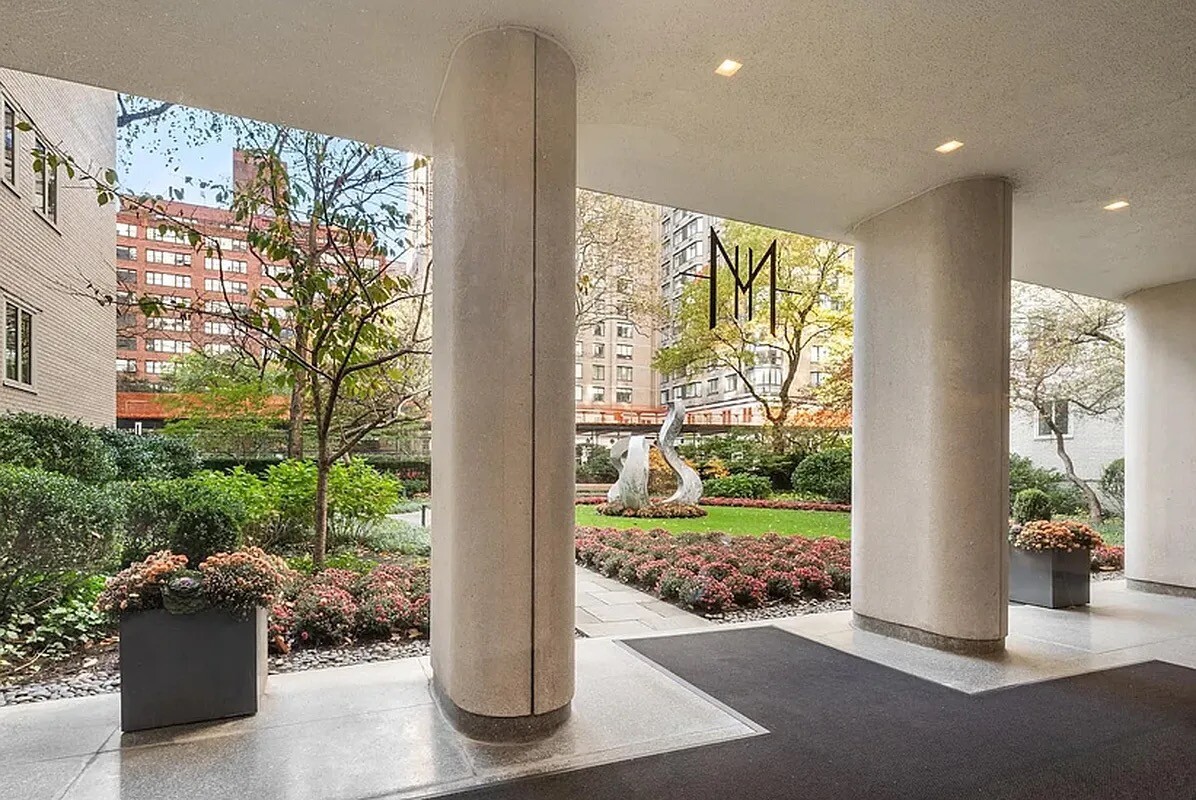 200 E 66TH Street D102