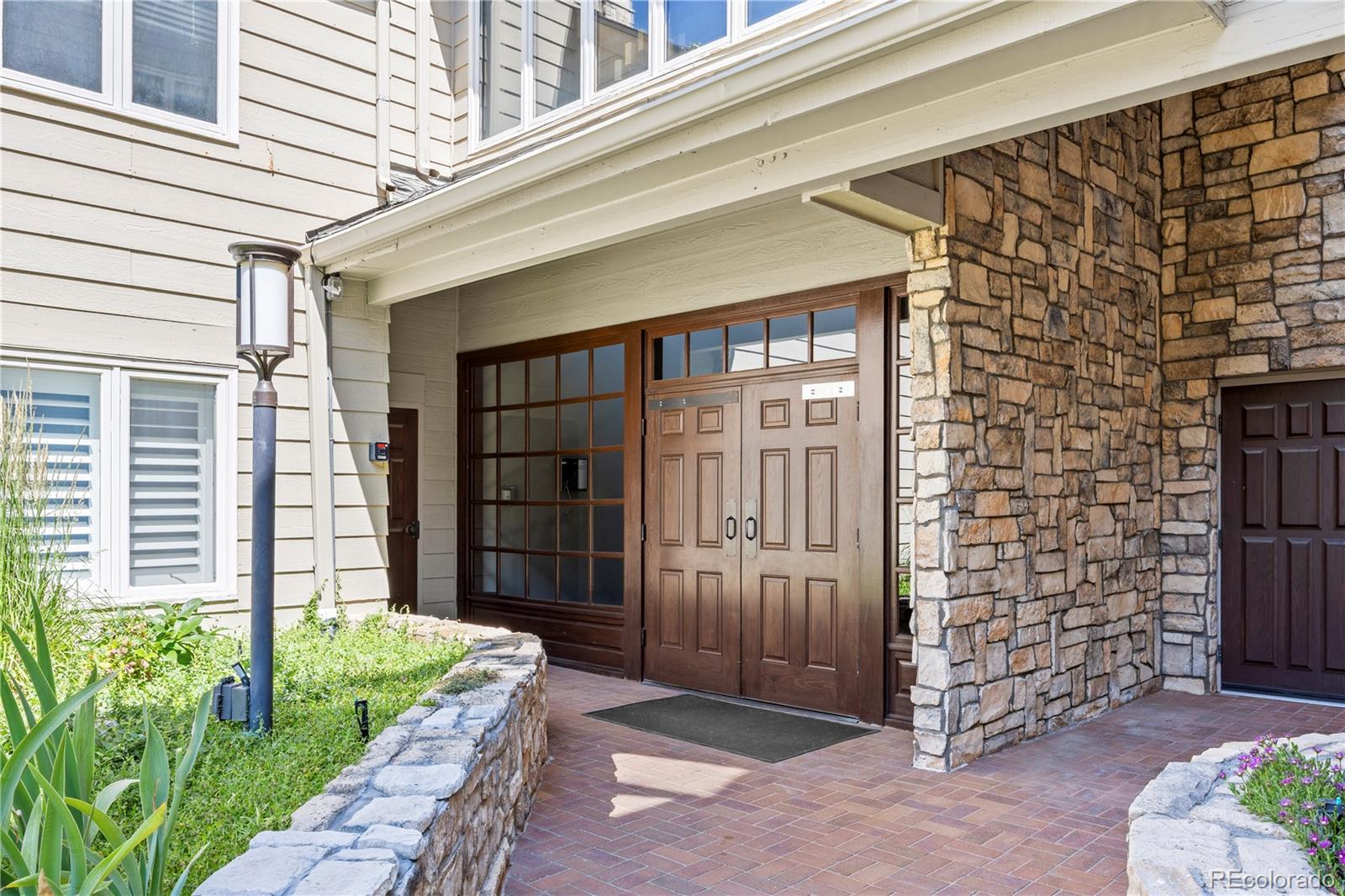 4605 S S Yosemite Street Unit: 301