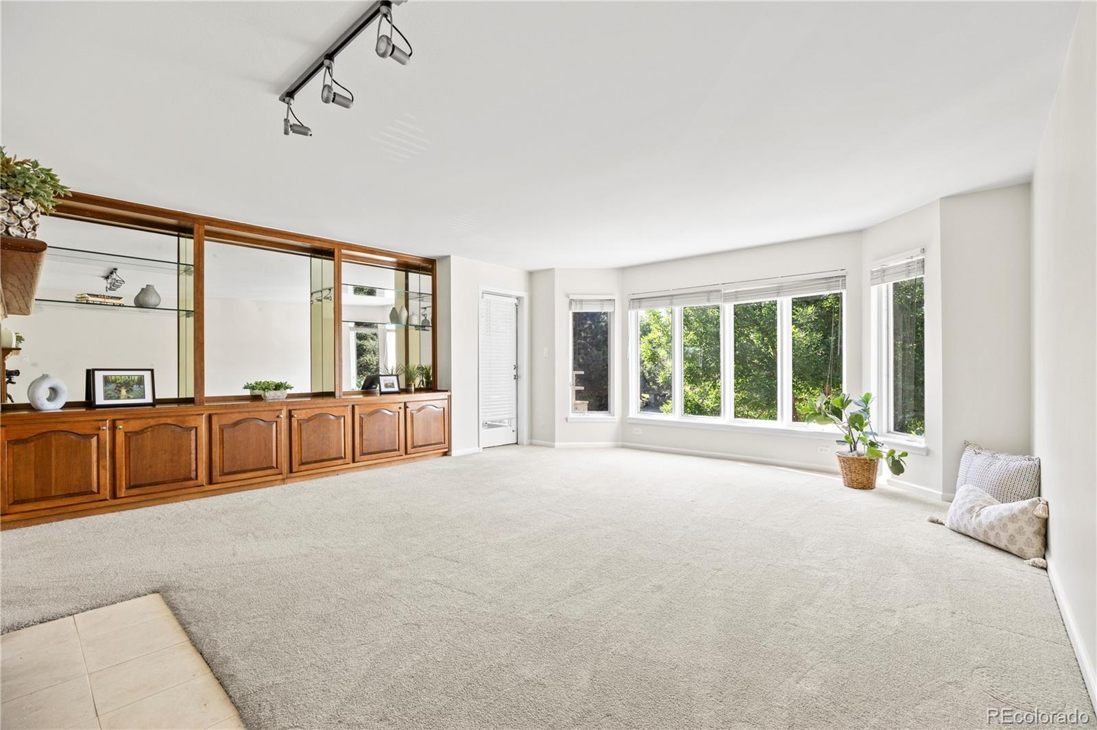 4605 S S Yosemite Street Unit: 301