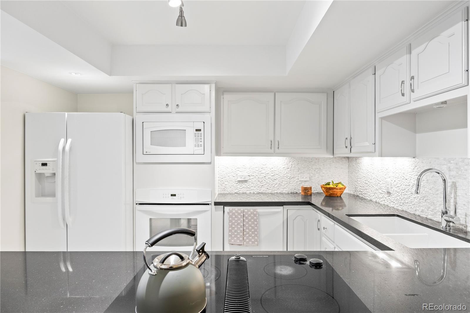 4605 S S Yosemite Street Unit: 301