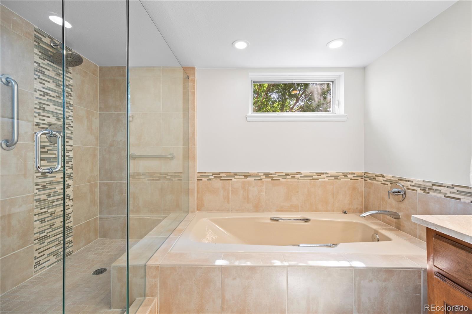 4605 S S Yosemite Street Unit: 301