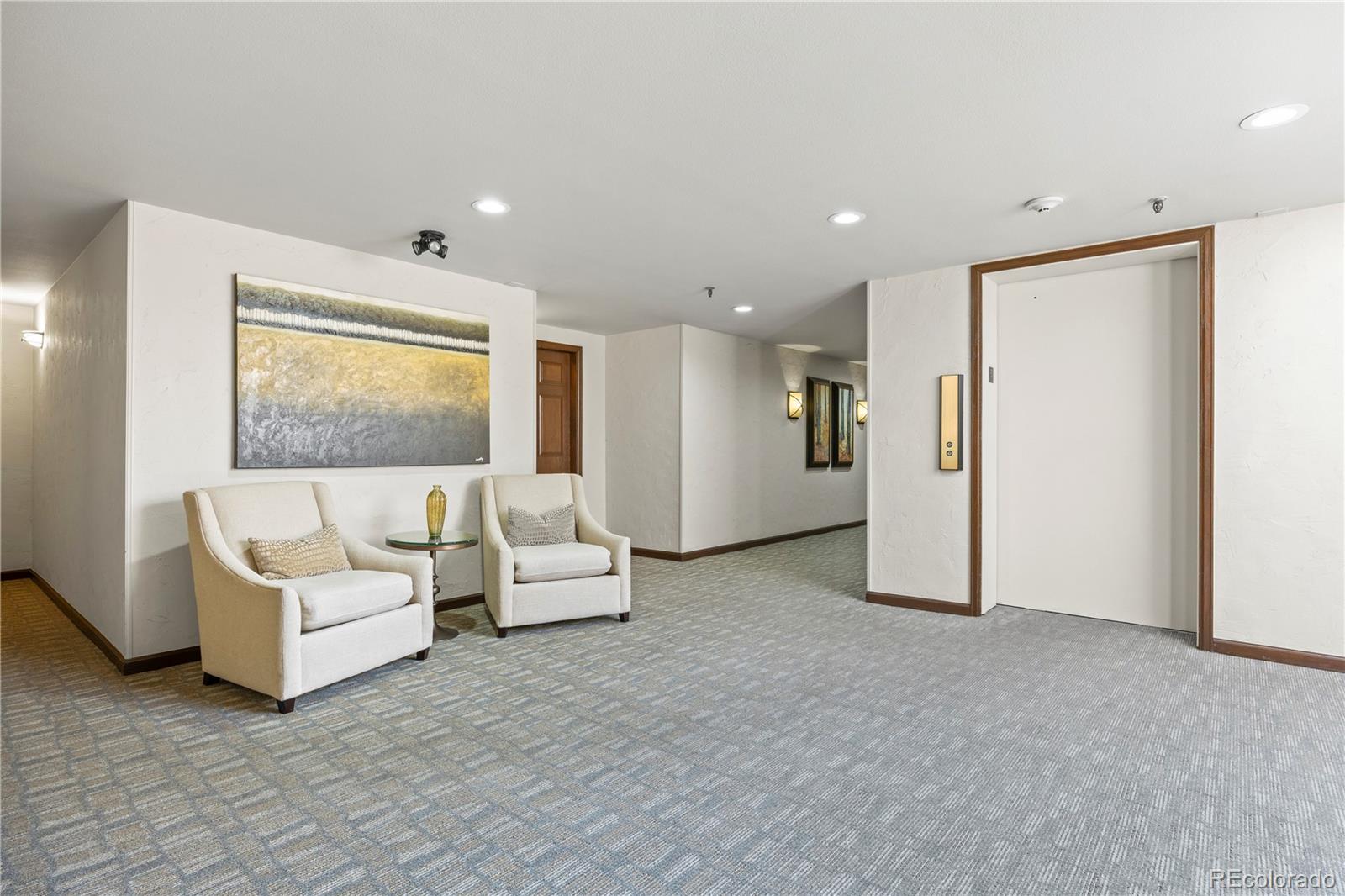 4605 S S Yosemite Street Unit: 301