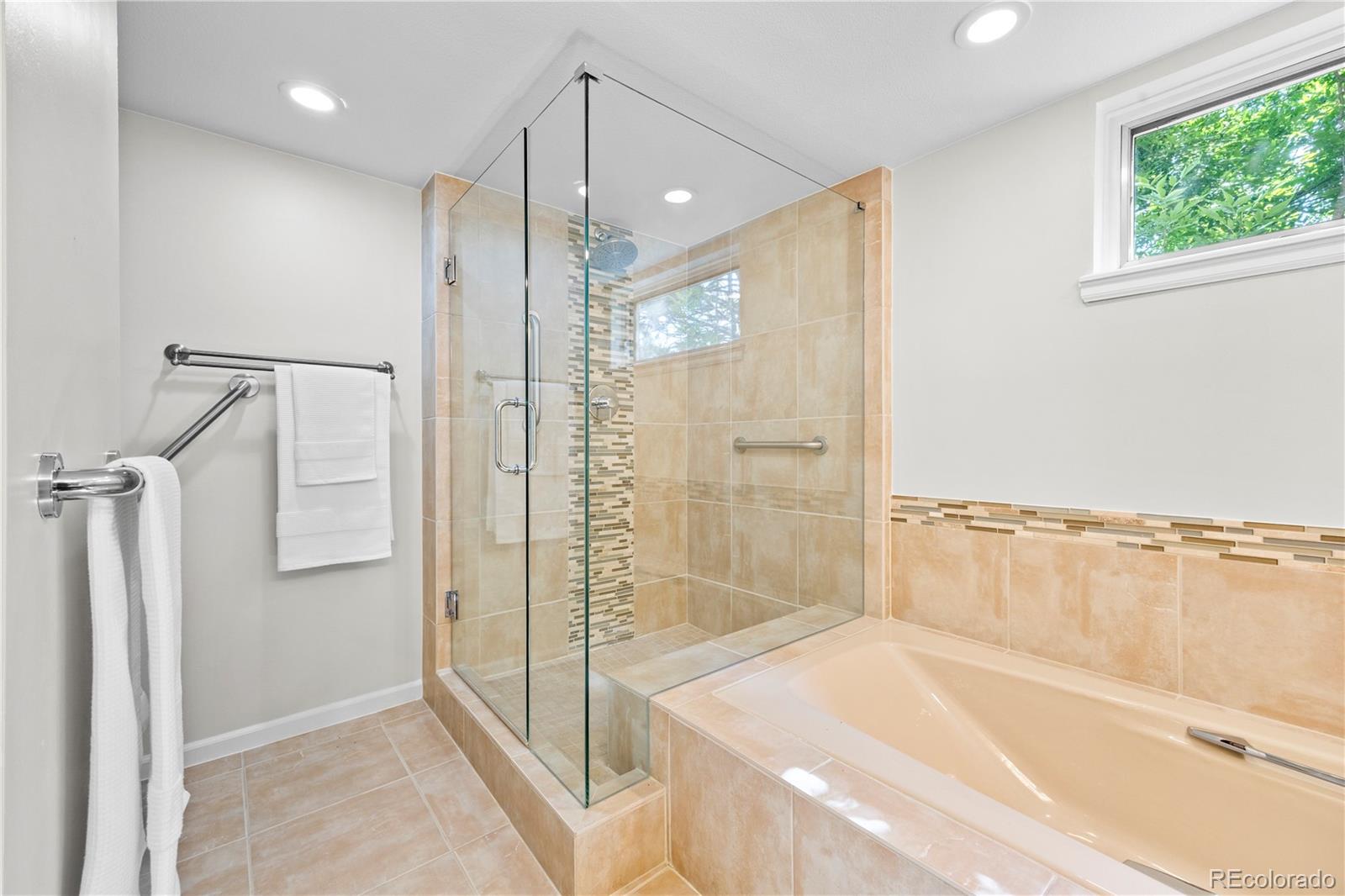 4605 S S Yosemite Street Unit: 301