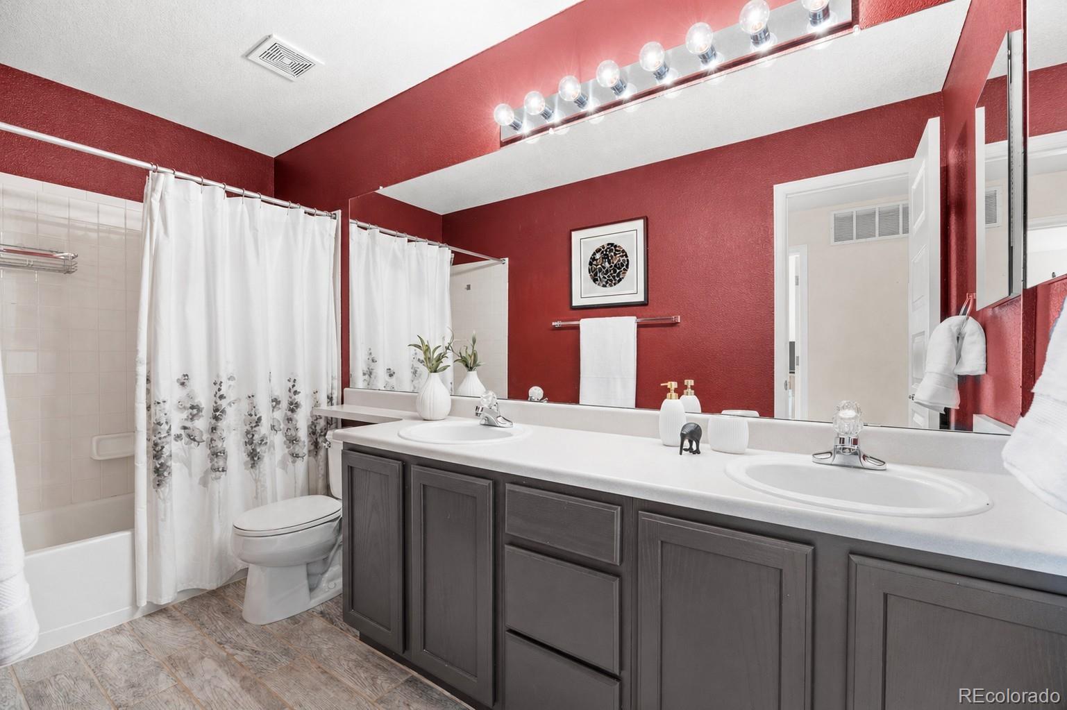 1680 Marsh Hawk Circle