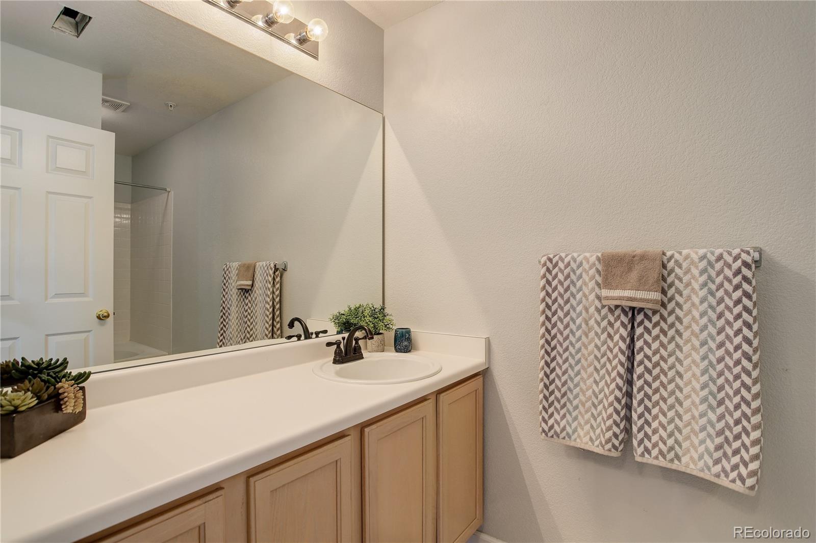 8707 E Florida Avenue Unit: 806