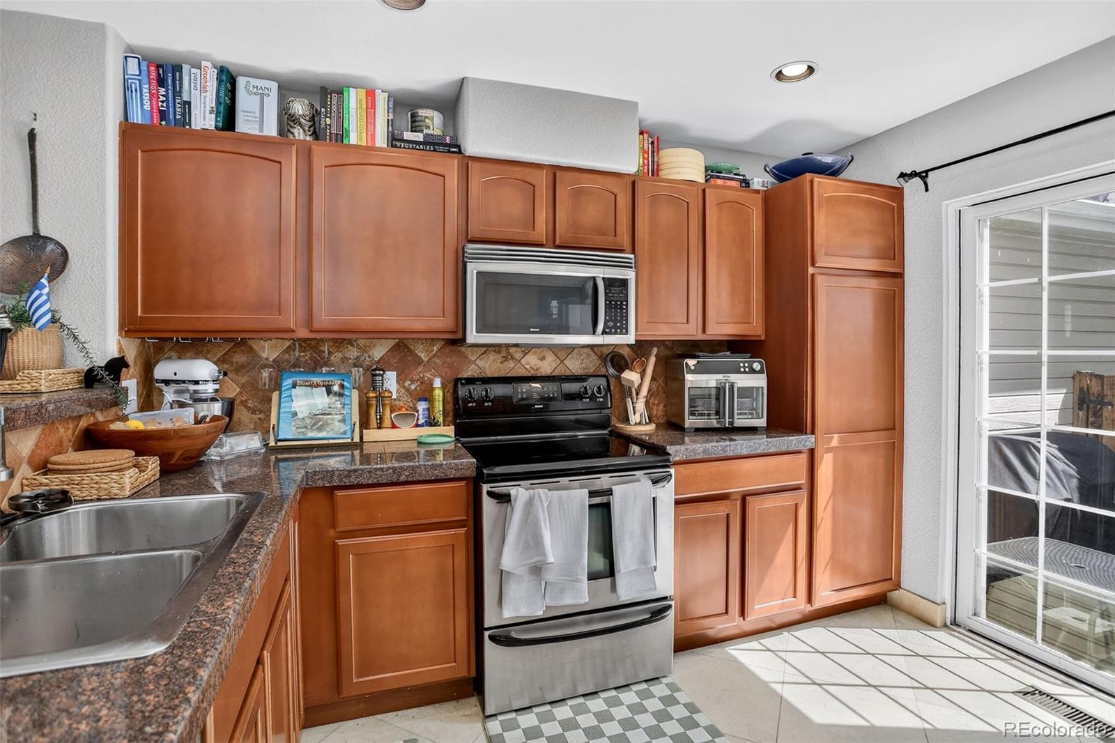 8300 Fairmount Drive Unit: SS103