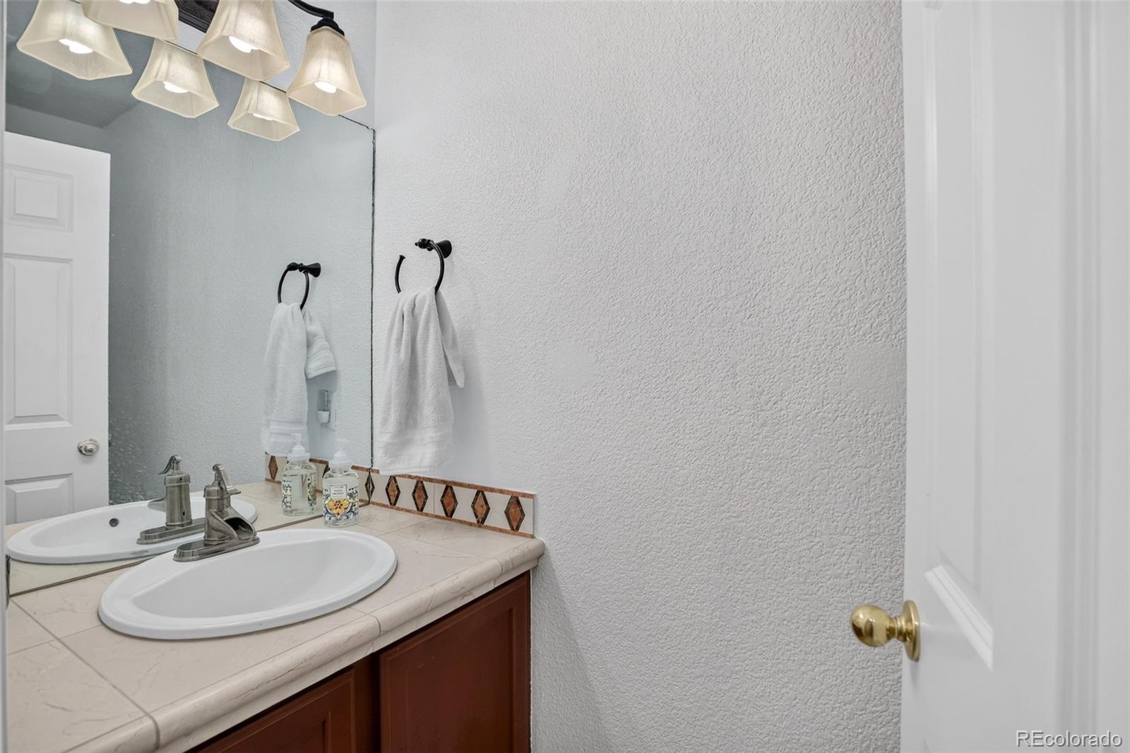 8300 Fairmount Drive Unit: SS103