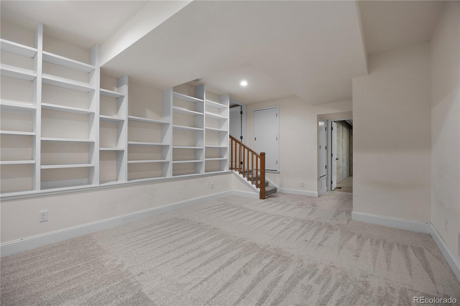 185 Zephyr Street