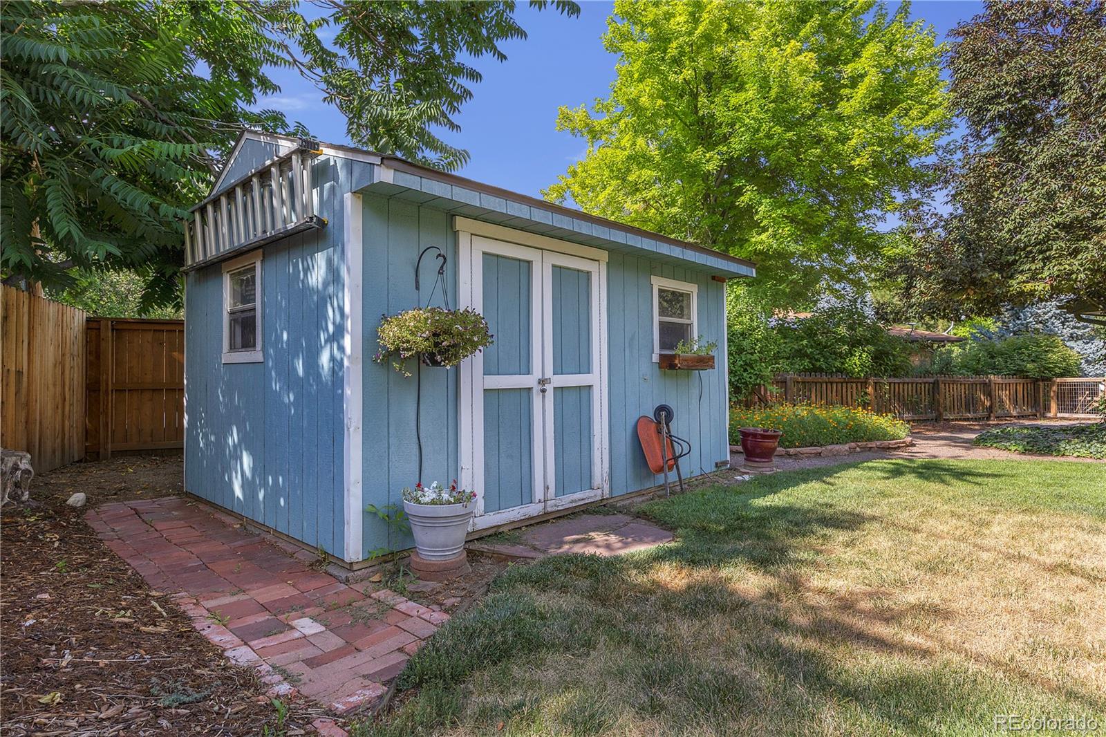 185 Zephyr Street