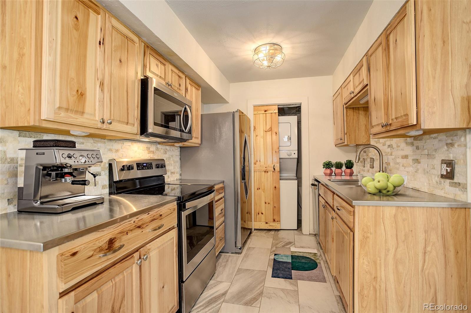 1820 Newland Court Unit: 213