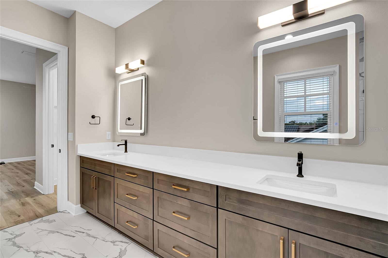 New Construction Homes in Historic Kenwood