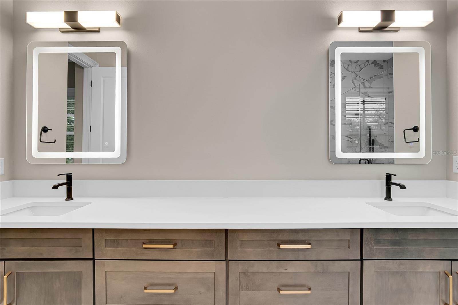 New Construction Homes in Historic Kenwood
