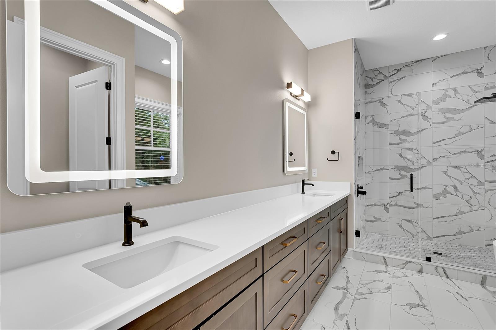 New Construction Homes in Historic Kenwood