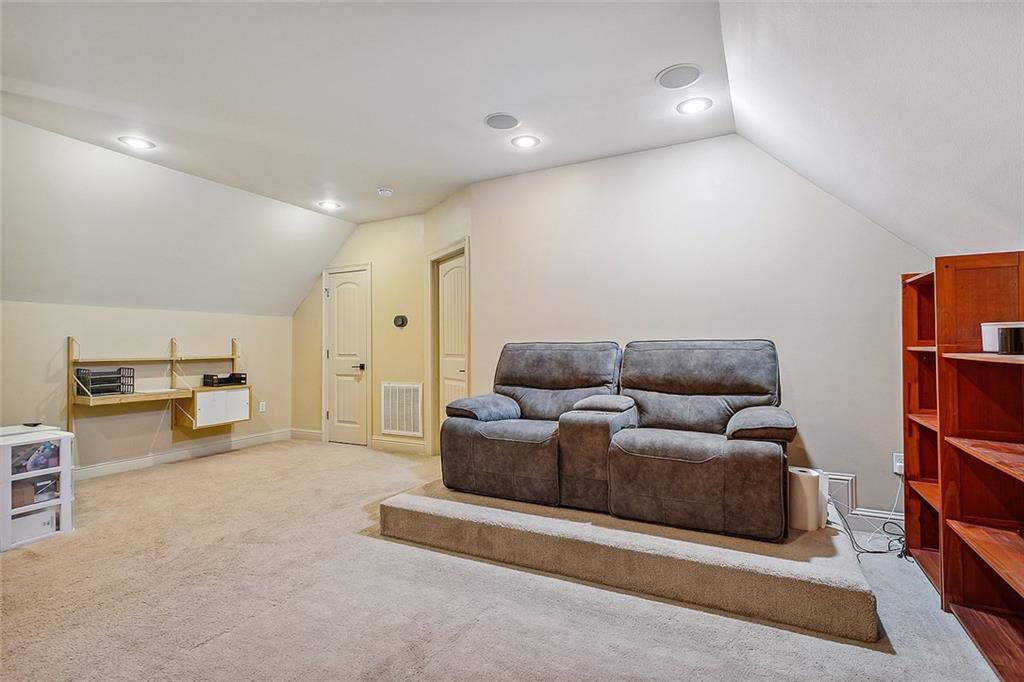 170 PINE CREEK Drive