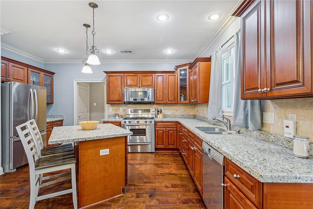 170 PINE CREEK Drive