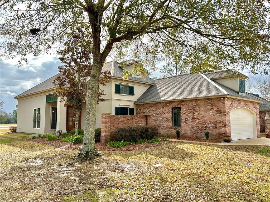 106 ORCHARD Row
