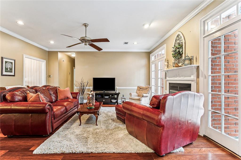 6059 CHATEAU LOIRE Court