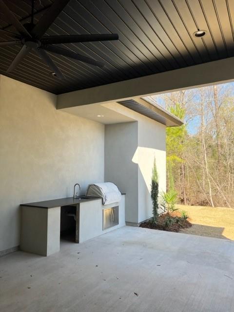 524 NORTH CORNICHE DU LAC Street