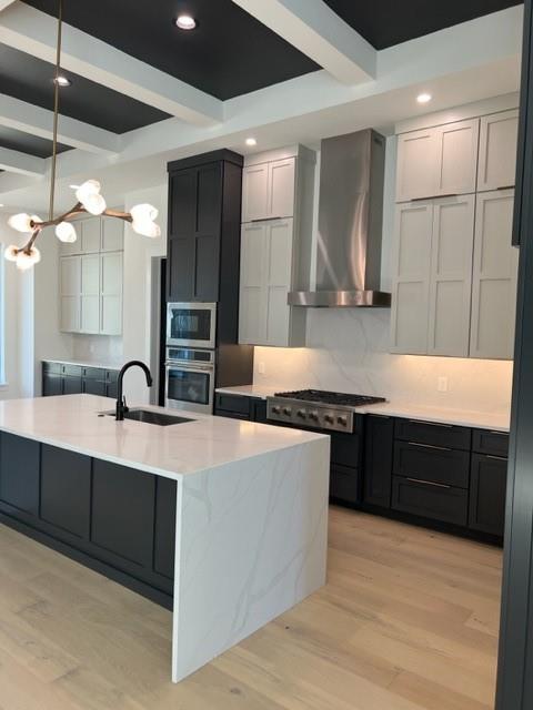 524 NORTH CORNICHE DU LAC Street