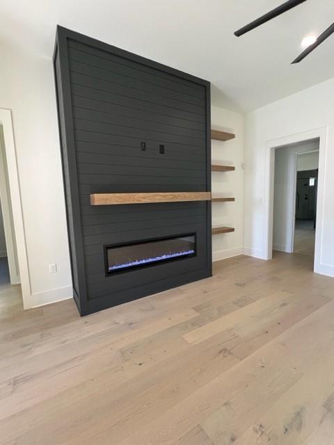 524 NORTH CORNICHE DU LAC Street