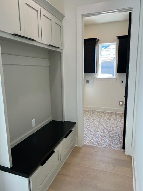 524 NORTH CORNICHE DU LAC Street