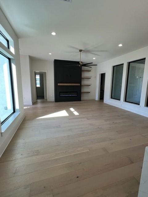 524 NORTH CORNICHE DU LAC Street