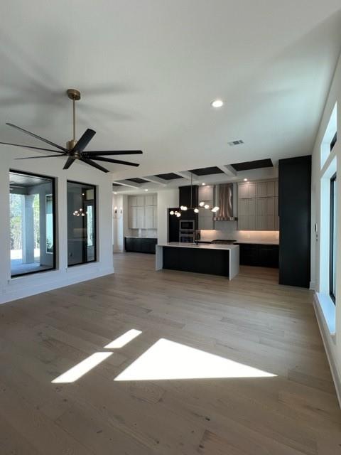 524 NORTH CORNICHE DU LAC Street