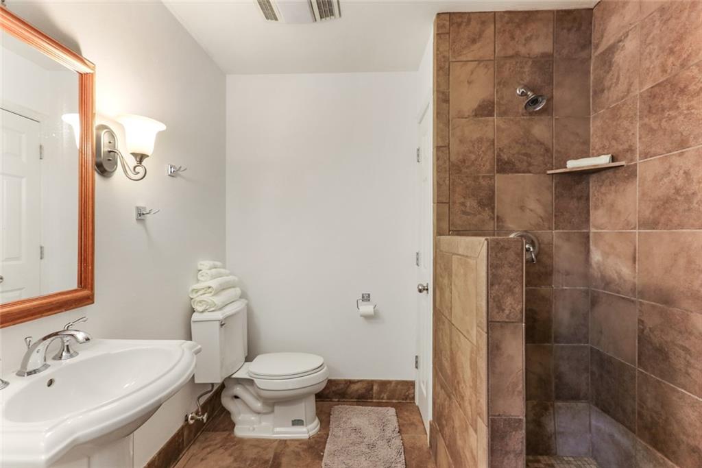 5109 CLEVELAND Place