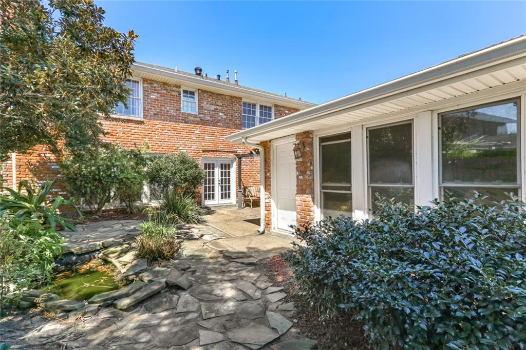 5109 CLEVELAND Place