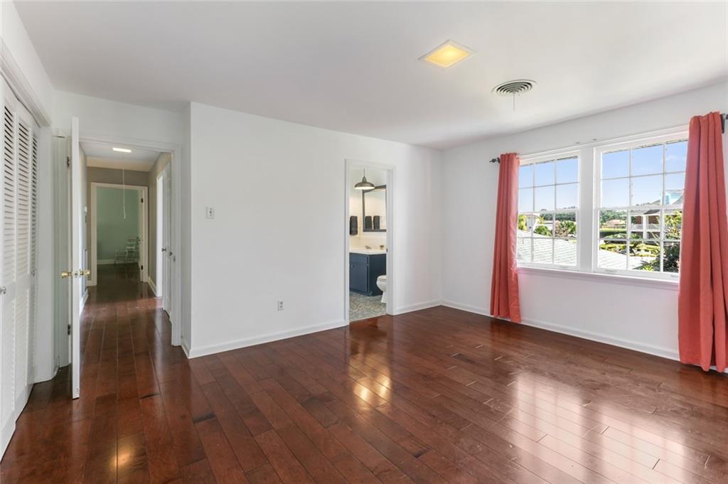 5109 CLEVELAND Place