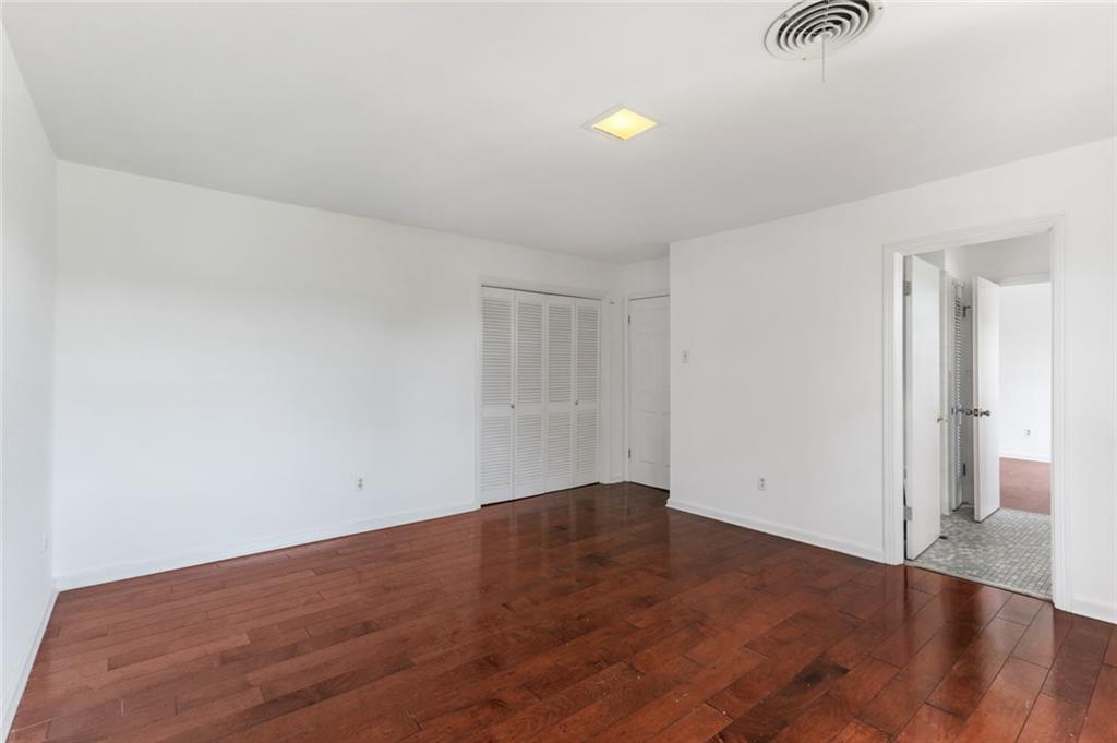 5109 CLEVELAND Place