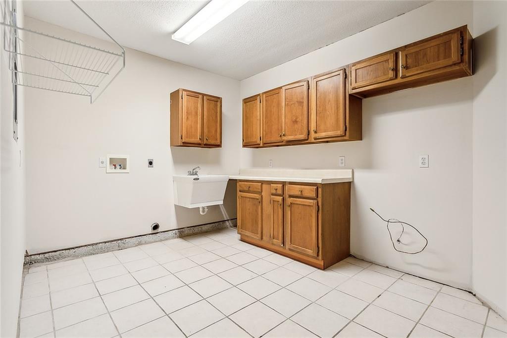 32 BETH Drive