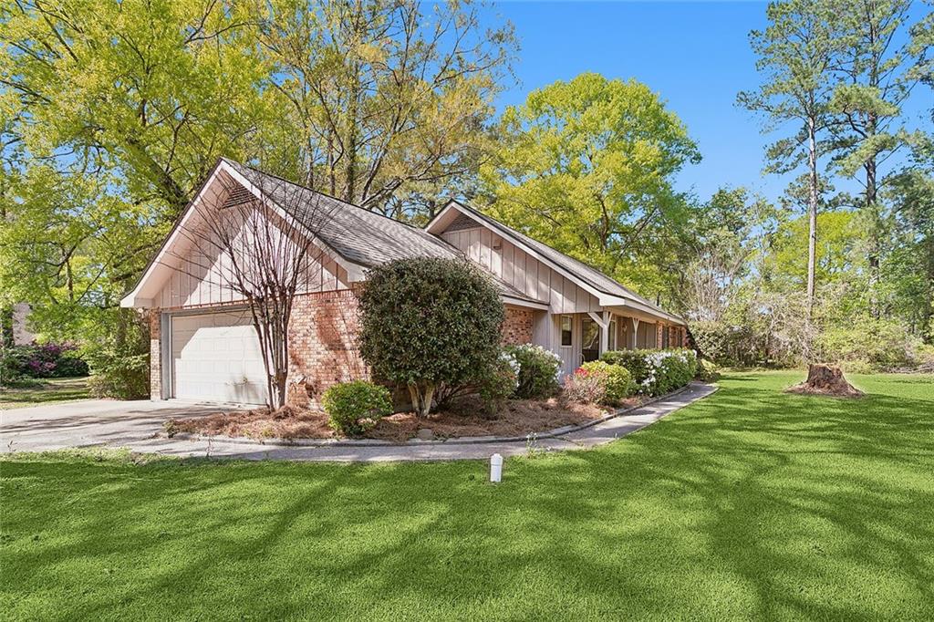 32 BETH Drive