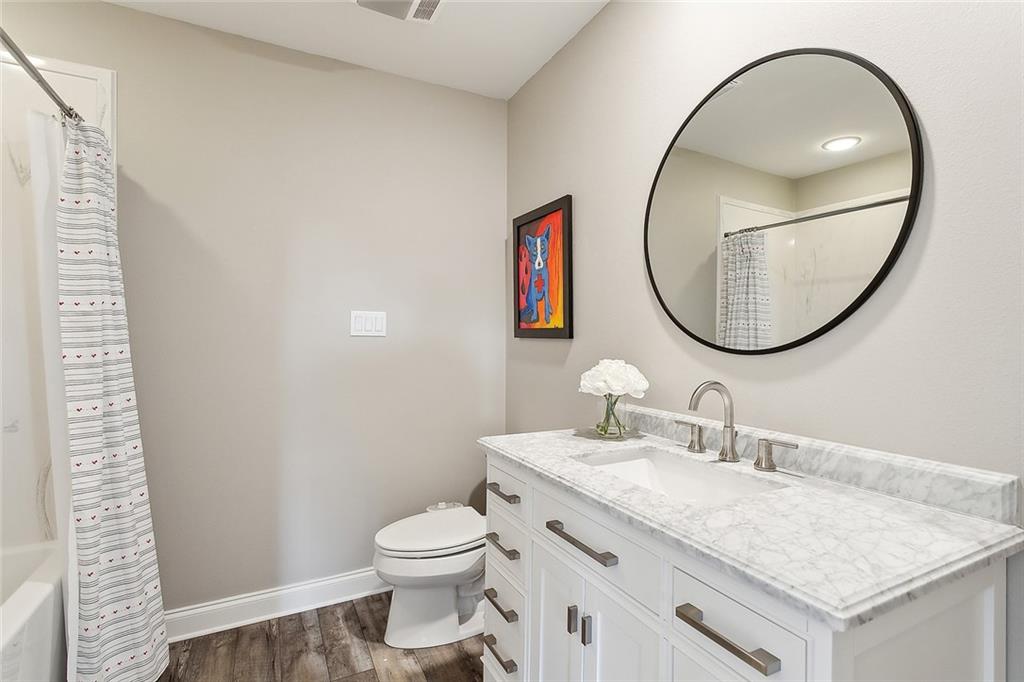 23 FAIRWAY VIEW Court