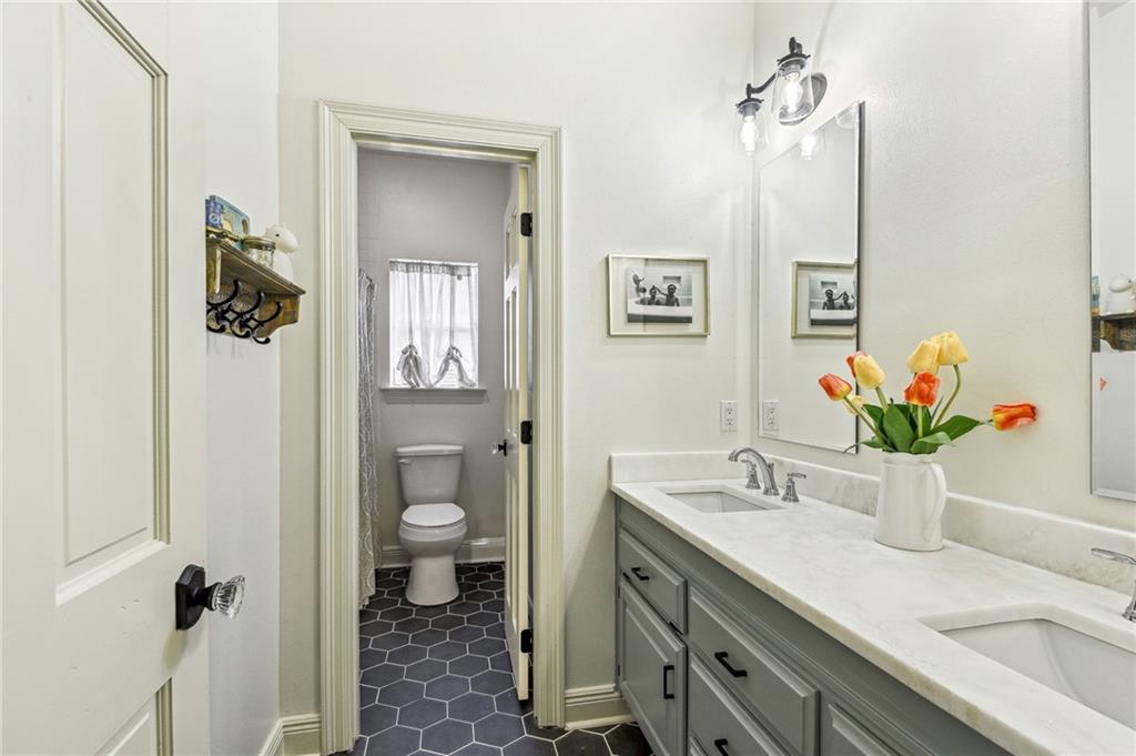 6043 CHATEAU LOIRE Court