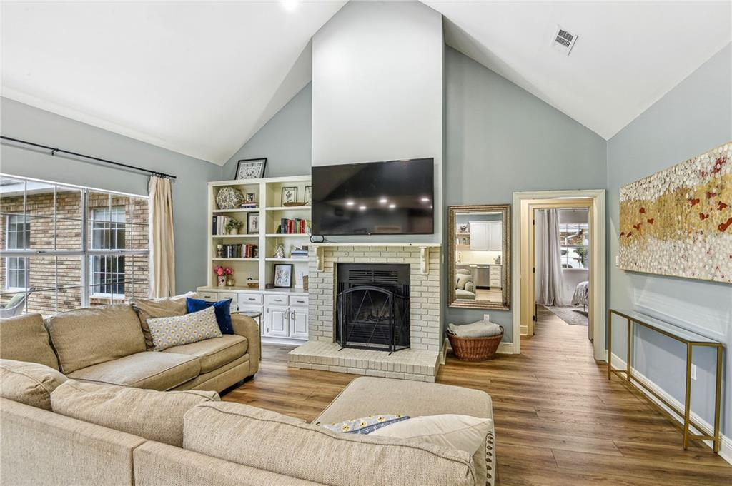 6043 CHATEAU LOIRE Court