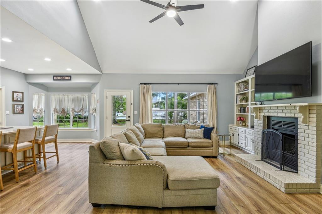 6043 CHATEAU LOIRE Court