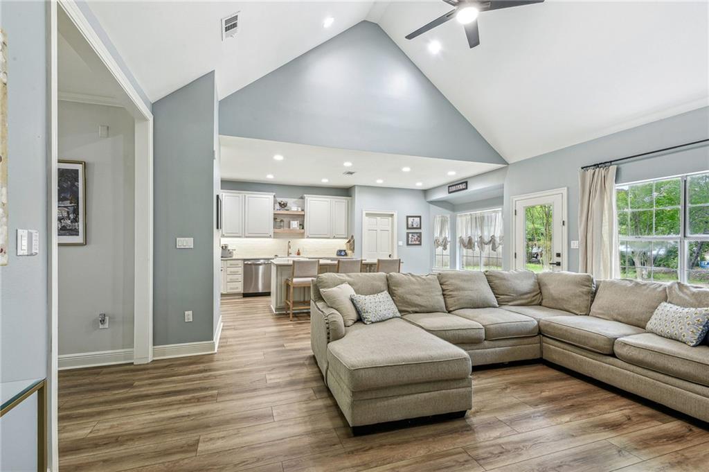 6043 CHATEAU LOIRE Court