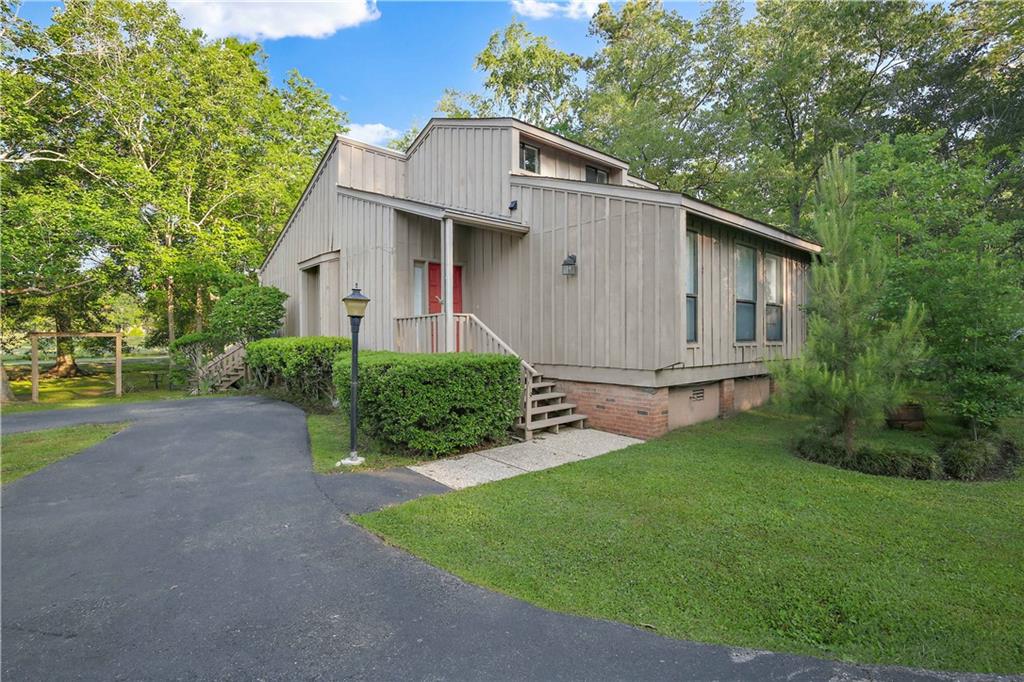 118 CATALPA Lane 118