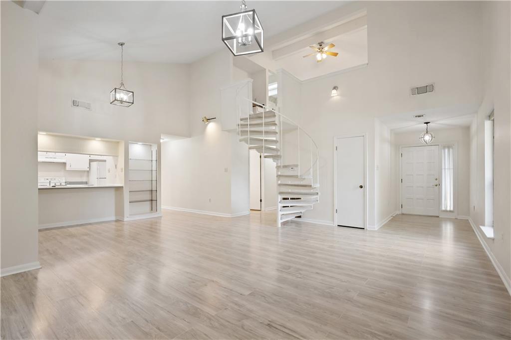 118 CATALPA Lane 118