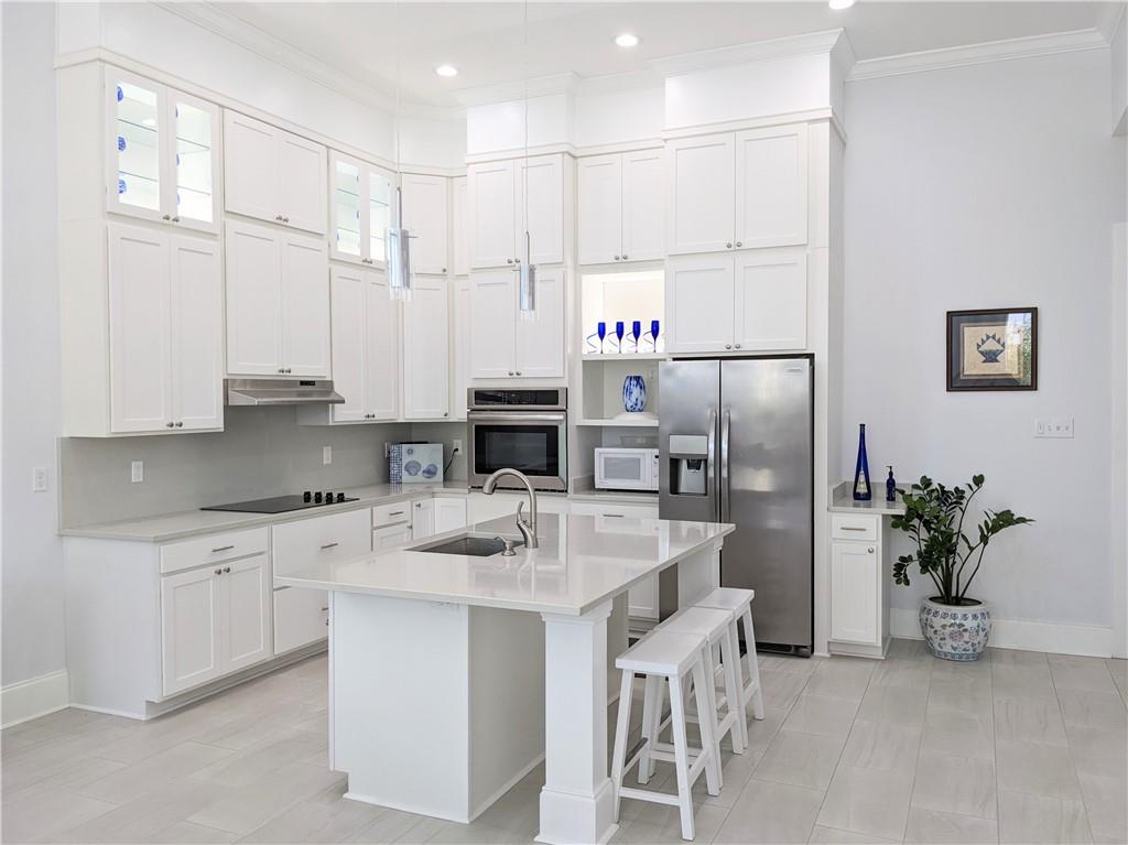 450 CARROLLTON Avenue