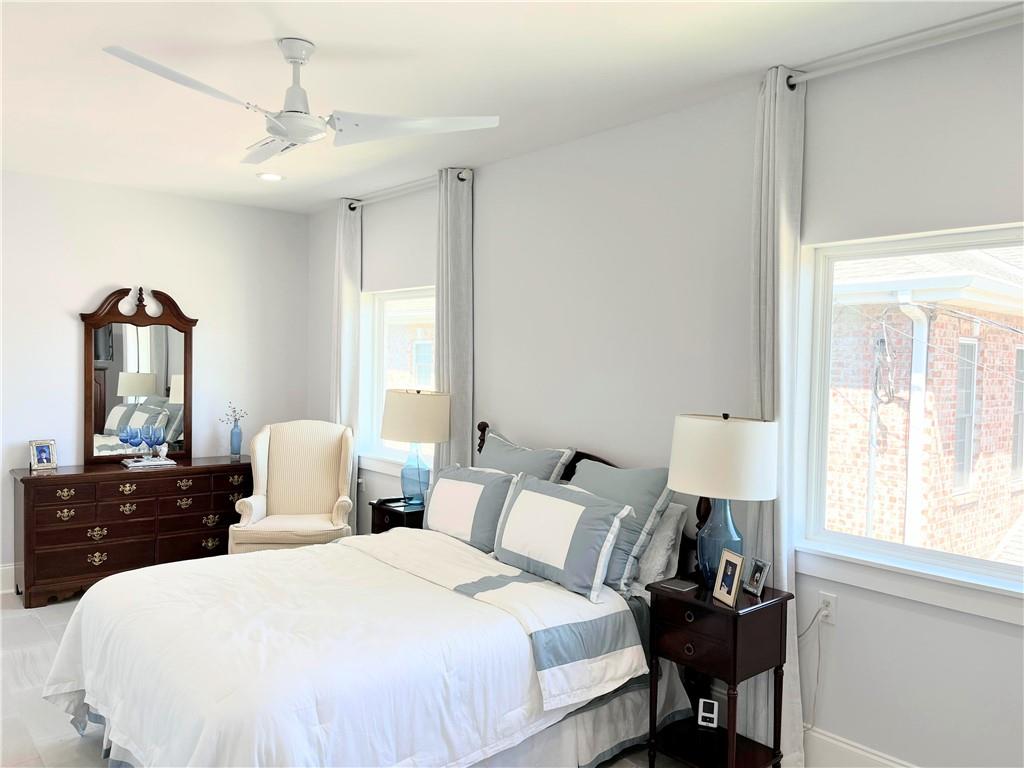 450 CARROLLTON Avenue