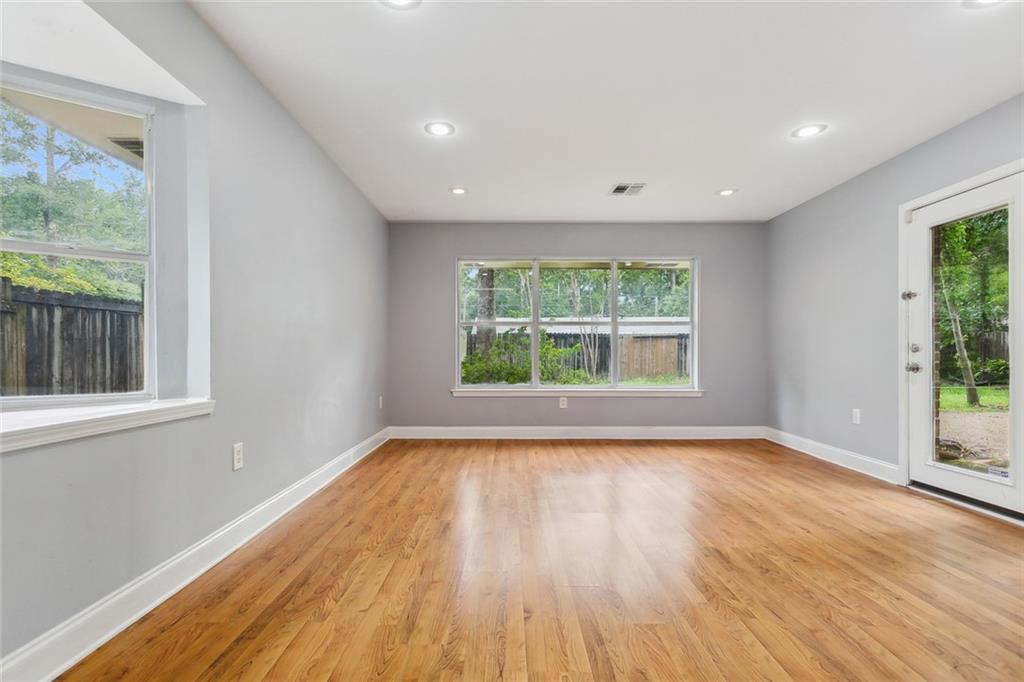 309 E SAINT MARY Drive